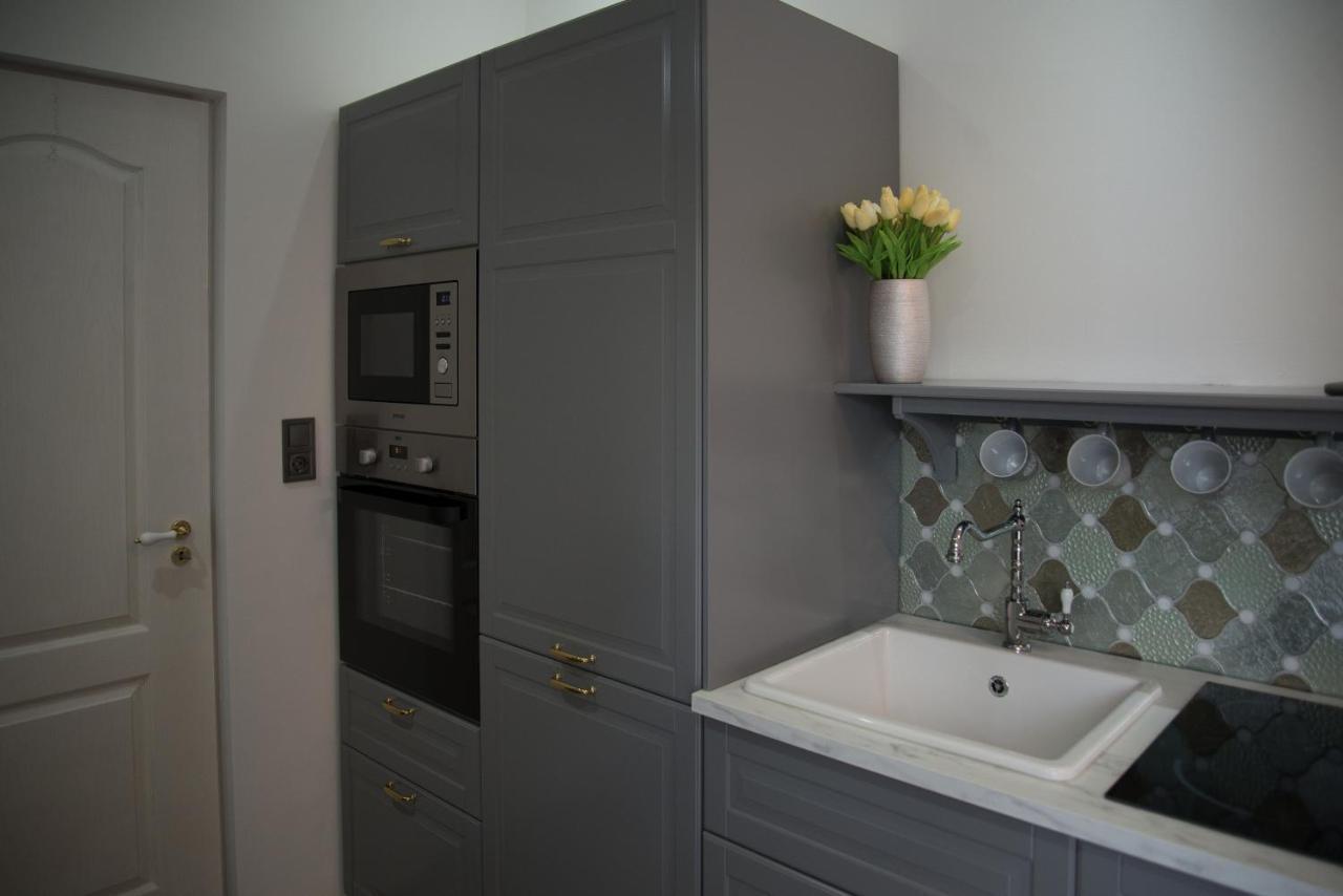 Dorothy 3 Apartment Сиофок Екстериор снимка