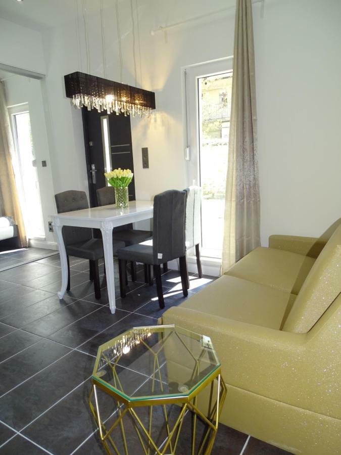 Dorothy 3 Apartment Сиофок Екстериор снимка