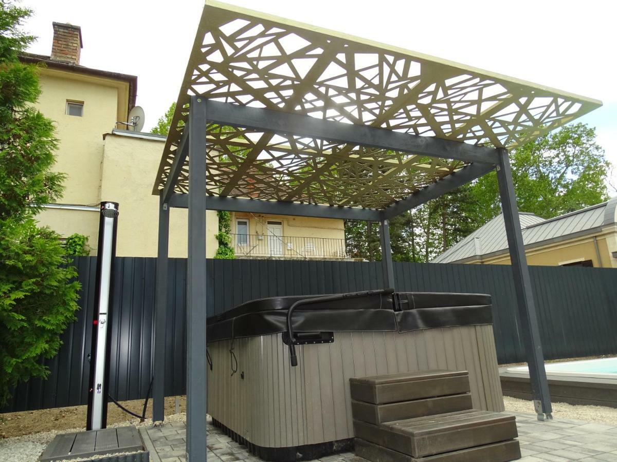 Dorothy 3 Apartment Сиофок Екстериор снимка